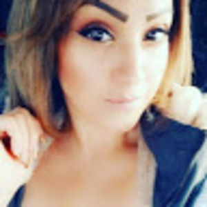 Meet your Posher, Mayra